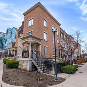 Aparthotel Liberty Village Townhouse, Toronto